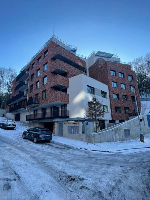 Nika Apartments Prague 5 מראה חיצוני תמונה